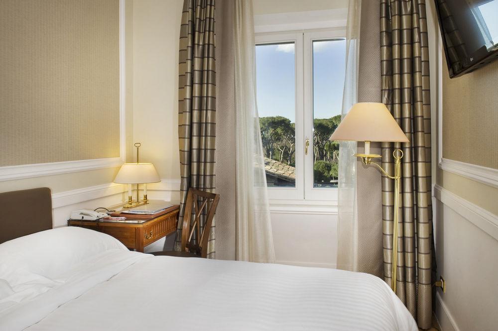 Rome Marriott Grand Hotel Flora Exteriör bild