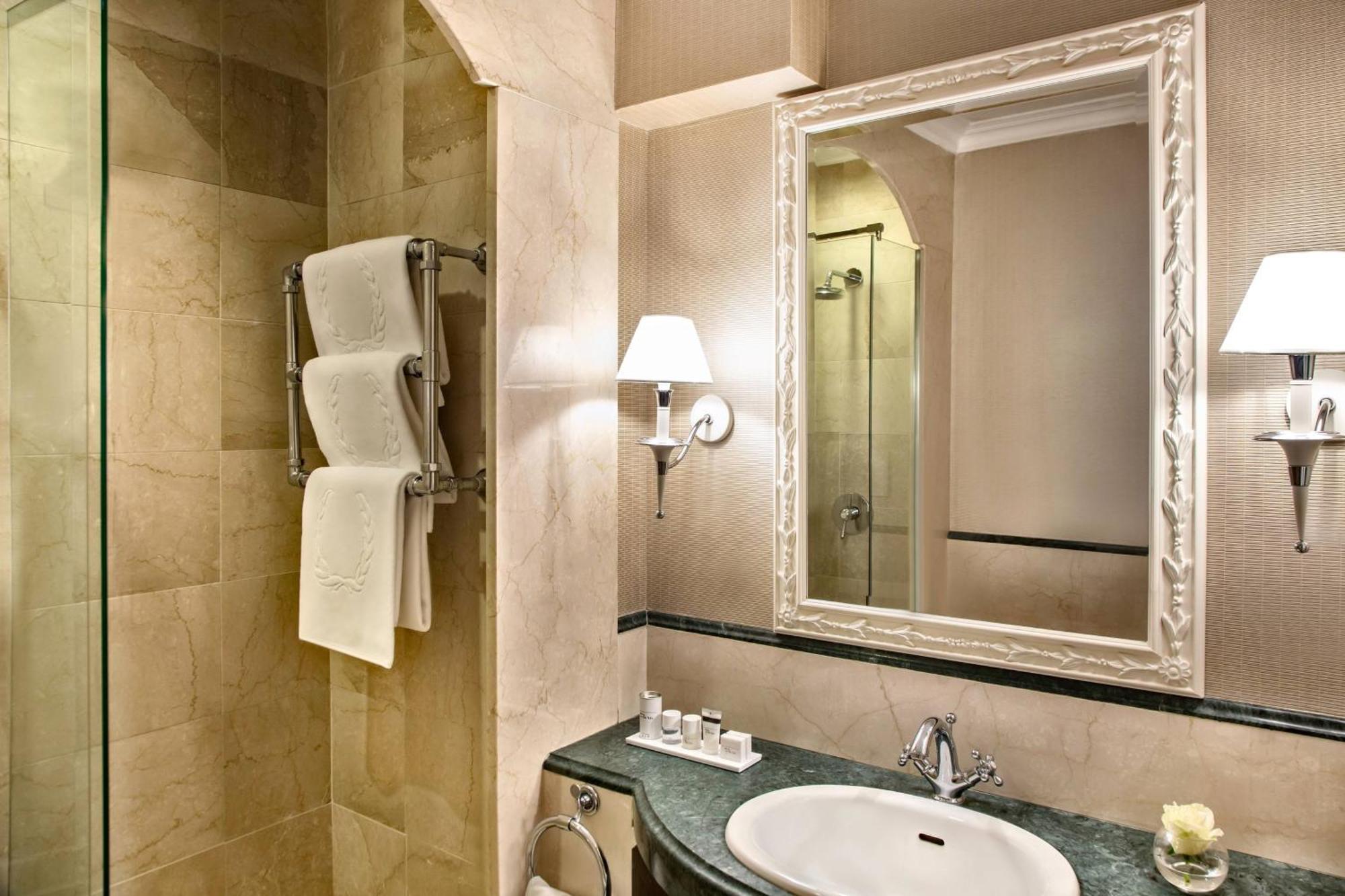 Rome Marriott Grand Hotel Flora Exteriör bild